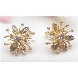 14kt yellow gold earrings with approx .40Ctw diam