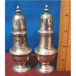 2oz Pair of salt and pepper shakers, no dents