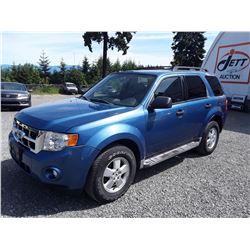 K2 --  2009 FORD ESCAPE XLT , Blue , 122661  KM's