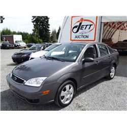 J3 --  2007 FORD FOCUS ZX4 , Grey , 194930  KM's