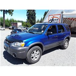 F3 --  2005 FORD ESCAPE XLT , Blue , 238131  KM's