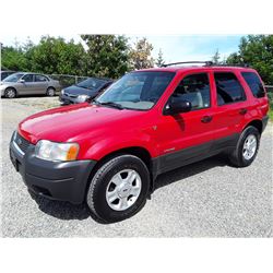 M6 --  2001 FORD ESCAPE XLT , Red , 177883  KM's
