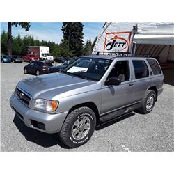 M2 --  2003 NISSAN PATHFINDER LE , Grey , 268793  KM's