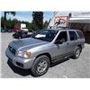 Image 1 : M2 --  2003 NISSAN PATHFINDER LE , Grey , 268793  KM's