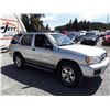 Image 2 : M2 --  2003 NISSAN PATHFINDER LE , Grey , 268793  KM's