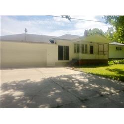 MINI FARM /  694 Colt Road, Transfer, PA 16154 / NOW ABSOLUTE AUCTION!!