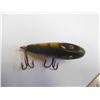 Image 3 : VINTAGE SHUR-STRIKE FISHING LURE