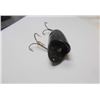 Image 5 : VINTAGE 1933 HEDDON RIVER RUNT FISHING LURE