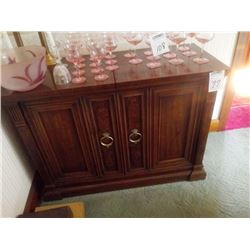 VINTAGE SERVER WITH LIFT LEAF