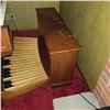 Image 5 : ELECTRIC CHURCH TYPE ORGAN
