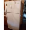 Image 1 : FRIGIDAIRE REFRIGERATOR LIKE NEW
