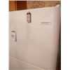 Image 2 : FRIGIDAIRE REFRIGERATOR LIKE NEW