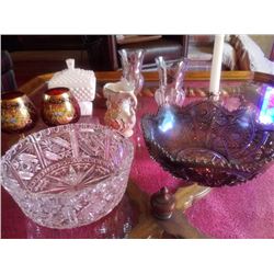 TABLE LOT OF CHINA AND GLASSWARE
