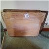 Image 1 : 2 WORK BOARDS