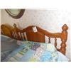 Image 5 : MAPLE KING SIZE BED COMPLETE