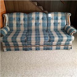 VINTAGE/RETRO 3 CUSHION COLONY HOUSE SOFA