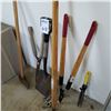 Image 4 : LOT OF ASSORTED HAND TOOLS