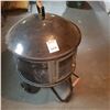 Image 1 : OUTDOOR FIREPLACE