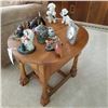 Image 3 : OVAL OAK TABLE