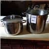 Image 1 : 2 STAINLESS KETTLES