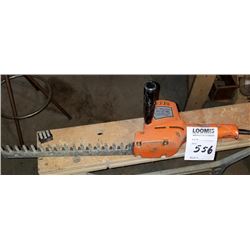 BLACK AND DECKER 13" HEDGE TRIMMER