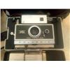 Image 2 : VINTAGE CAMERA & VIDEO RECORDER