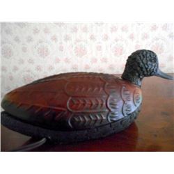 CAST  DUCK LAMP