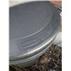 Image 2 : RUBBER MADE LRG TRASH CAN