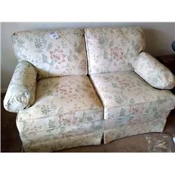 HIGHLAND HOUSE LOVESEAT, GOOD CONDITION