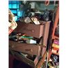 Image 5 : TOOLS AND GOLF CLUBS LOT