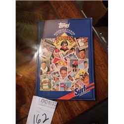 BUNDLE LOT: TOPPS PITTSBURGH PIRATES / "4 DAYS" HISTORICAL RECORD OF THE DEATH OF JFK