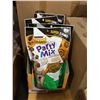 Image 1 : Purina Friskies Cat Treat Party Mix