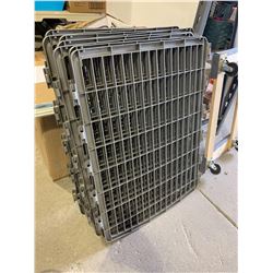 8 Panel Adjustable Pet Enclosure