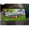Image 1 : Case 24 x 51g sour skittles