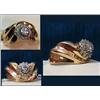 Image 1 : Lady's 14kt yellow gold diamond cluster ring appr
