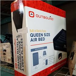 OUTBOUND GREEN QUEENSIZE AIR BED BUILT IN PUMP