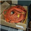 Image 1 : TRAY OF EXTENSION CORDS