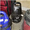 Image 2 : BLACK AND BLUE POWER WASHERS