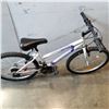 Image 3 : WHITE SUPER CYCLE BIKE