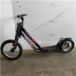 MONGOOSE SCOOTER