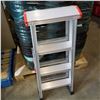 Image 1 : 3FT ALUMINUM STEP LADDER