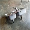 Image 3 : STAINLESS STEEL DOUBLE SINK W/ TAPS