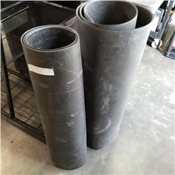 LOT OF 2 RUBBER ANTI FATIGUE MATS