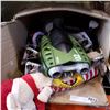 Image 2 : BOX OF DOG TOYS AND KIDS TOYS