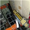 Image 1 : TRAILER STABILIZING BARS AND EZ LIFT SWAY CONTROL