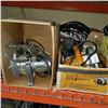 Image 1 : BOX OF TOOLS AND 2 SKILSAWS