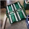 Image 2 : GREEN FOLDING PICNIC TABLE