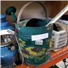Image 2 : THERMOMETER AND PAINTED WATERING CAN