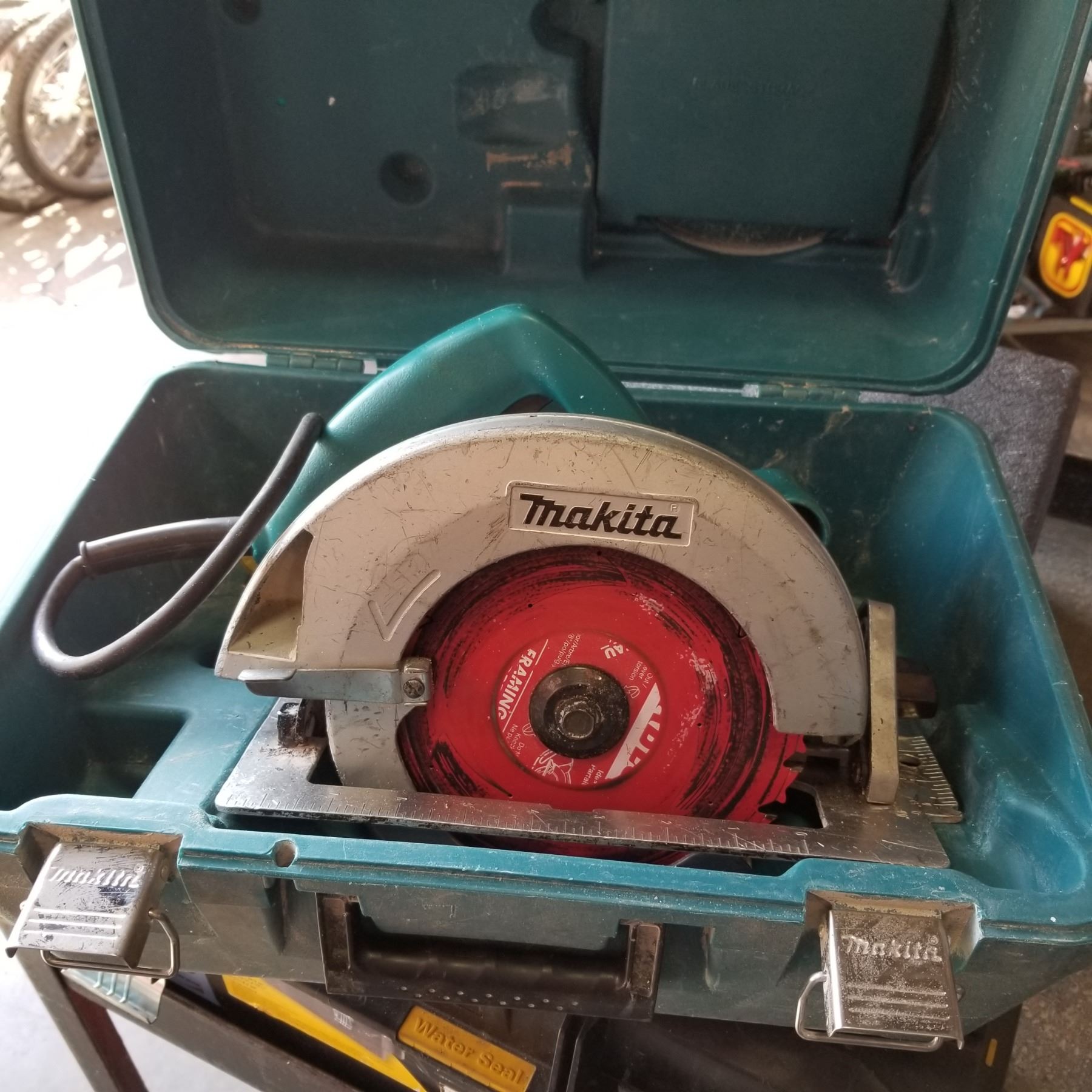 Makita circular saw case only Clearance