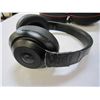 Image 2 : BEATS STUDIO HEADPHONES WITH CASE WORKING